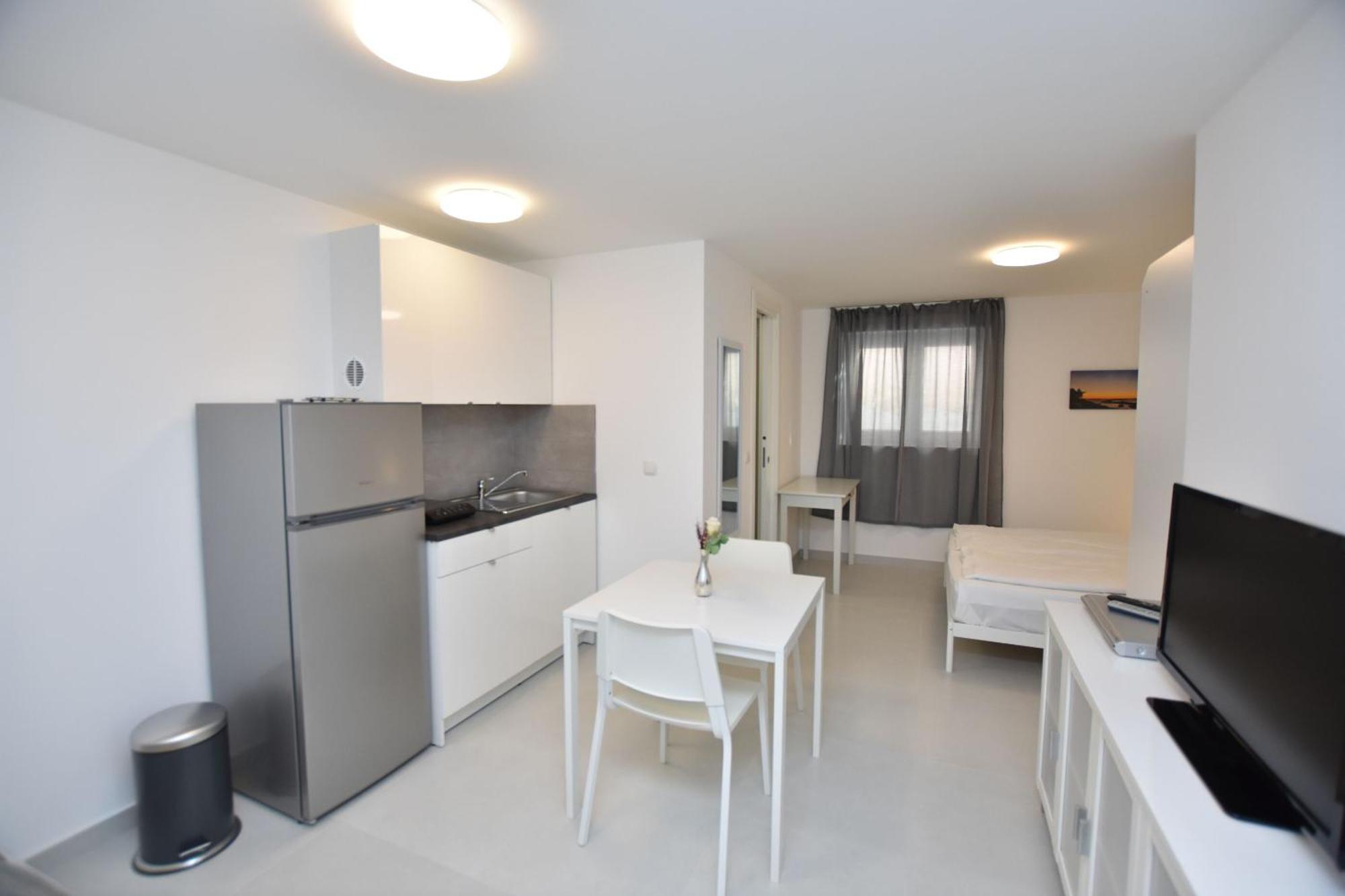 Apartments Leonardo Primošten Dış mekan fotoğraf