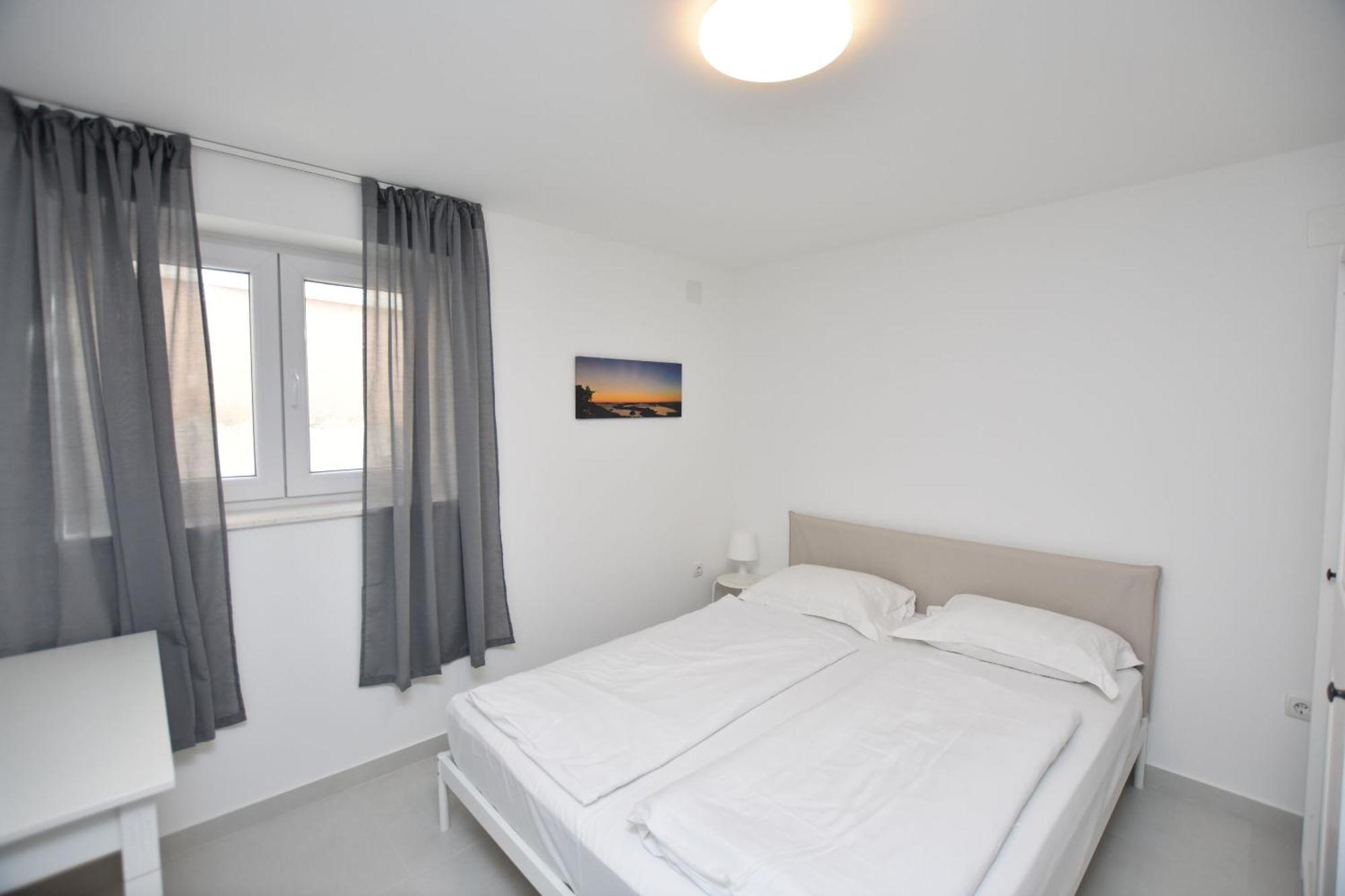 Apartments Leonardo Primošten Dış mekan fotoğraf